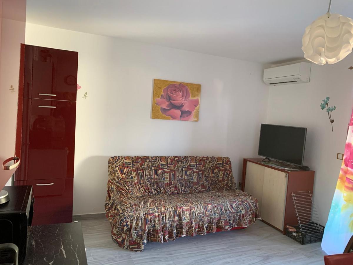 Apartments Matthew & Oscar Порат Екстериор снимка